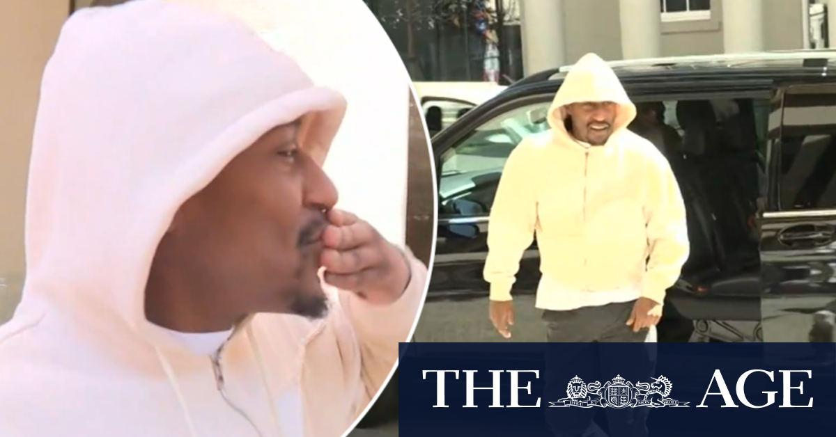 Rape-accused UK rapper blows kiss to fans outside court