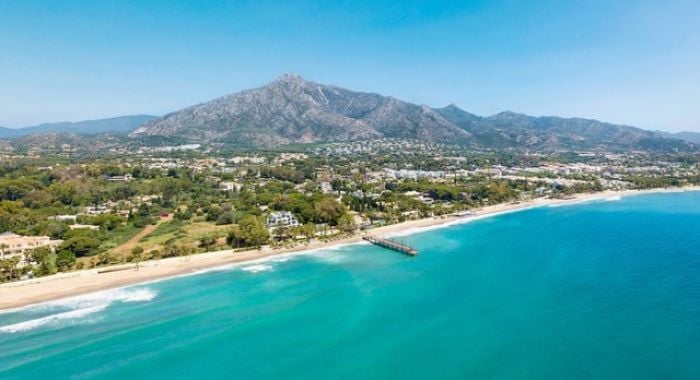 Rent a Luxurious Beachfront Mansion in Marbella, Spain