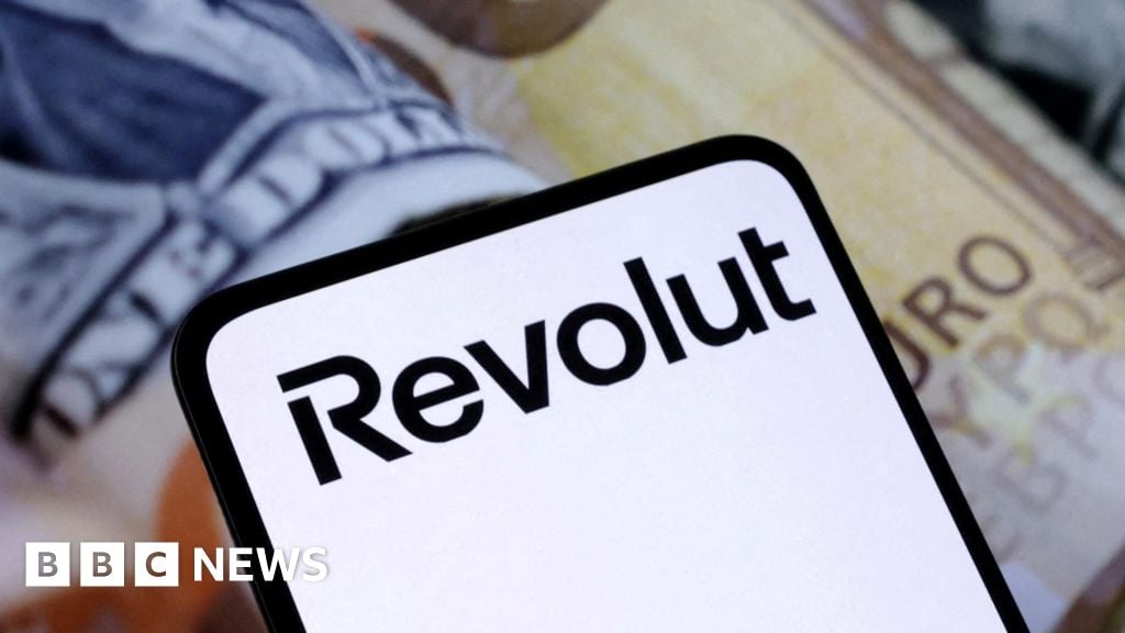 Revolut: More than 100 customers contact BBC about scams