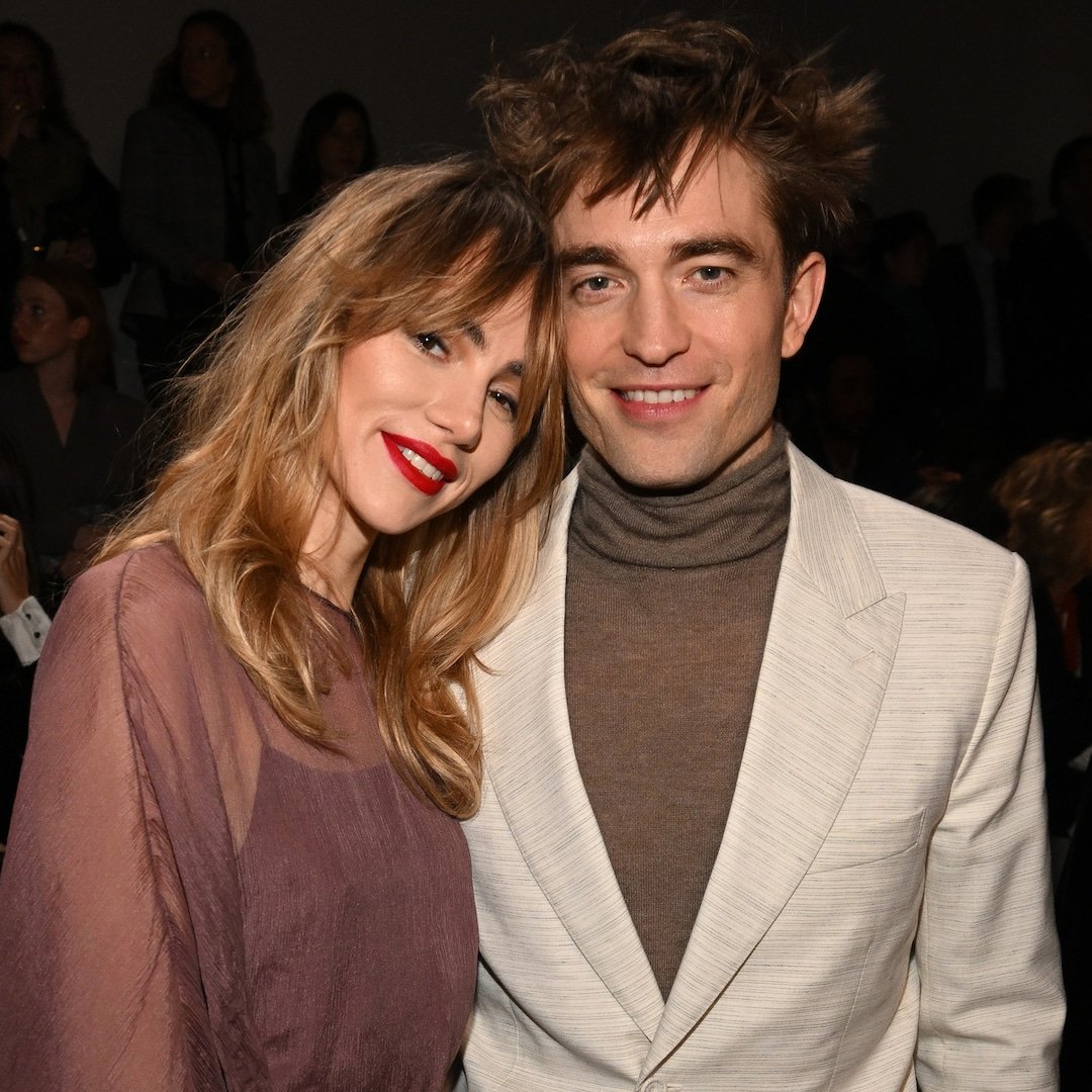  Robert Pattinson Thinks Suki Waterhouse Has "Gone Mad" in Prank Call 