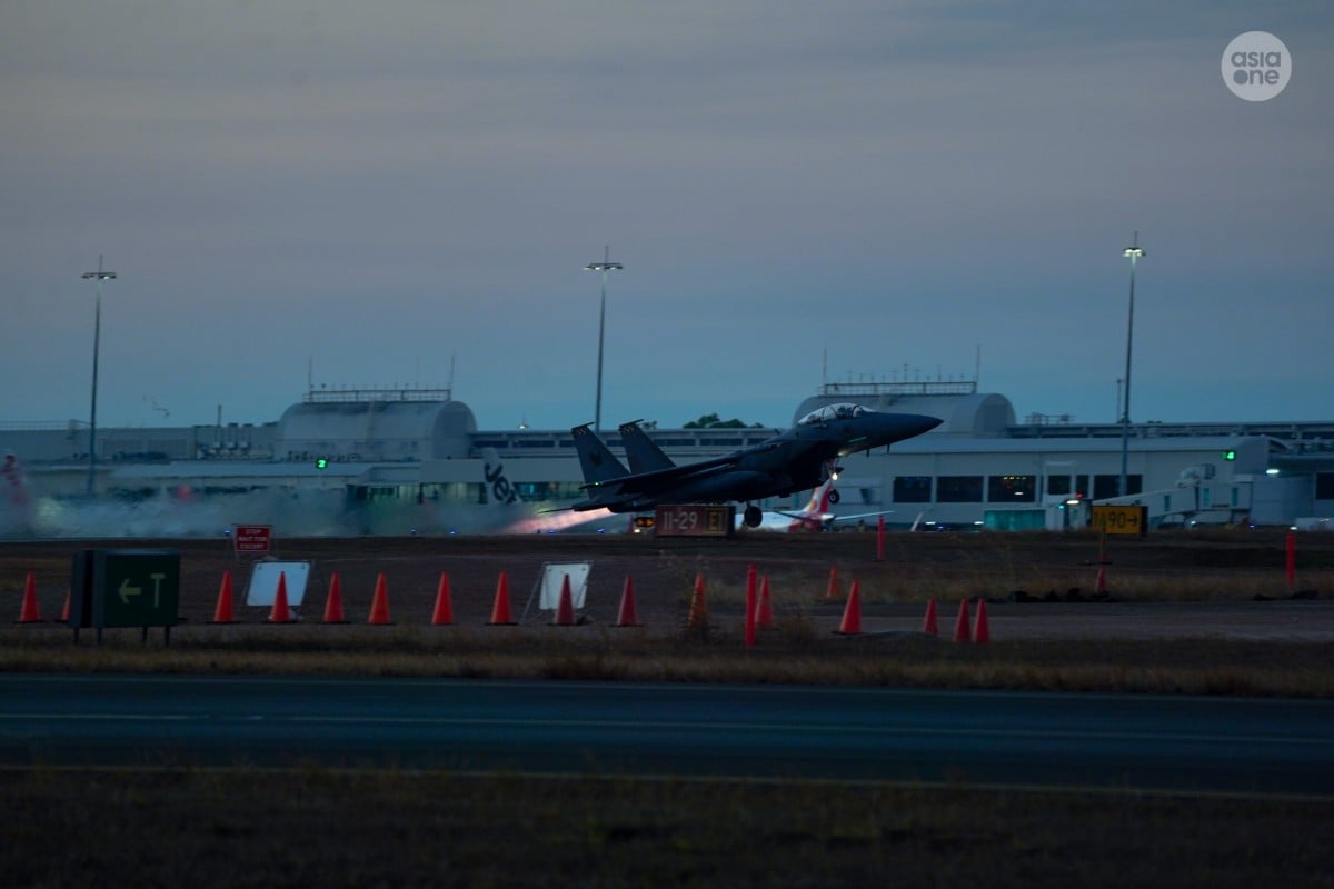 RSAF scrambles F-15SG fighter jets in response to bomb threat on Singapore-bound plane