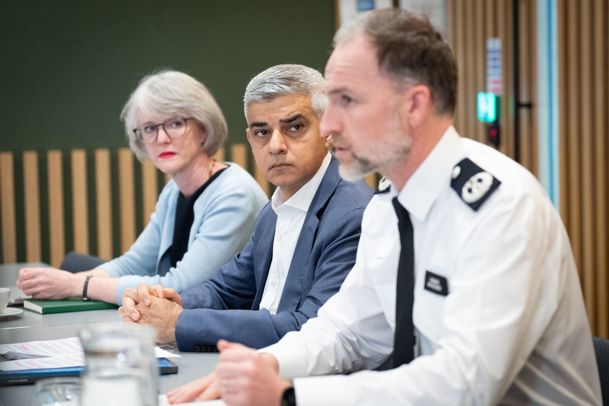 Sadiq Khan urges Londoners to 'unite against hate' amid ongoing crisis in Middle East 