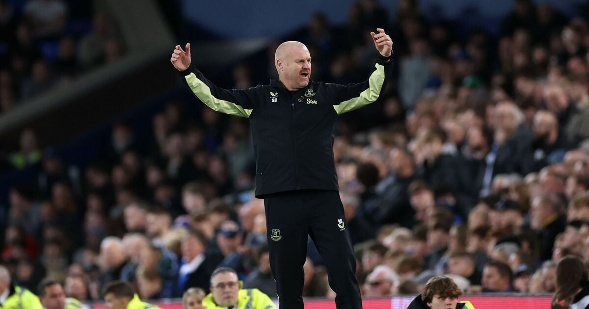 Sean Dyche rues 'very unfortunate' Everton injury blow as star faces extended spell out