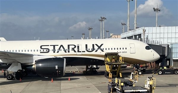 StarLux sets underwriting price at NT$20 for IPO, eyes transit market