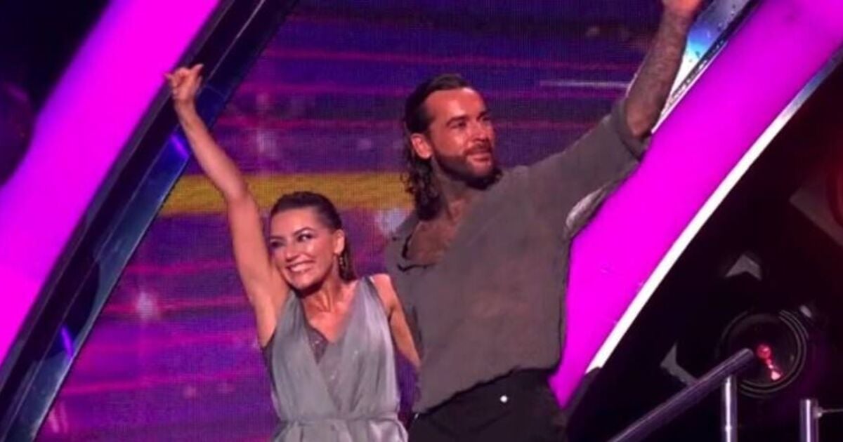 Strictly Come Dancing fans forced to do double take over awkward 'wardrobe mishap'