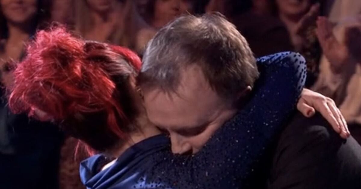 Strictly's Chris McCausland's sweet four-word remark to Dianne Buswell as fans teary 