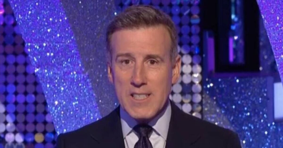 Strictly's Janette Manrara corrected by Anton Du Beke in guest judge blunder