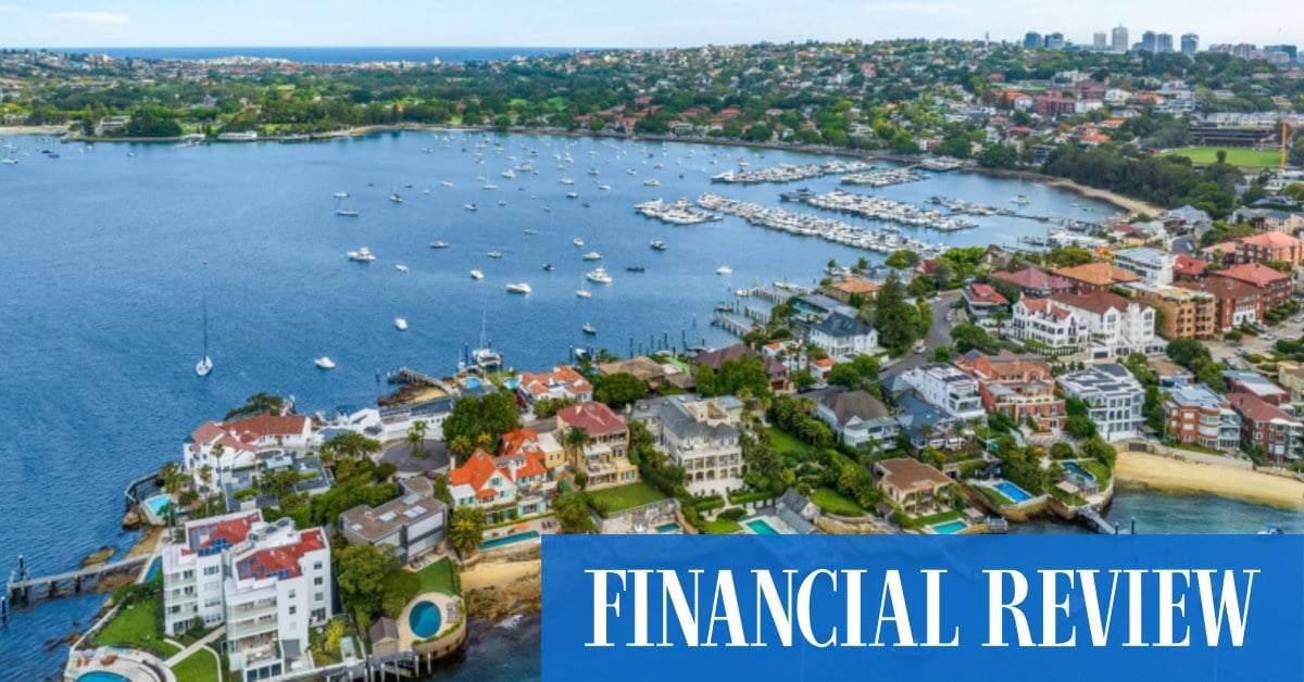 Sydney house prices: The suburbs where house prices slumped by $288k in three months