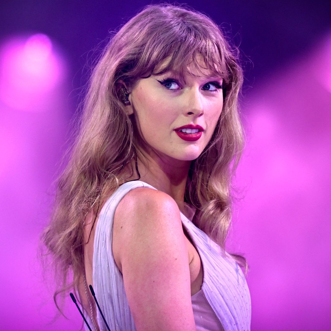  Taylor Swift's Net Worth Revealed After Becoming a Billionaire 