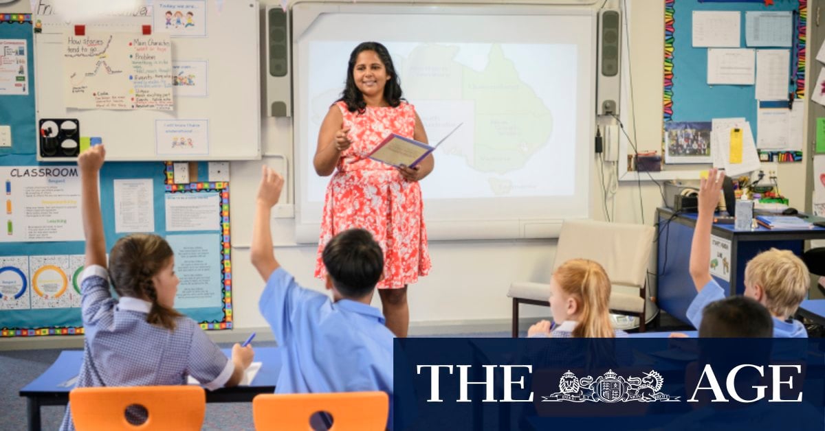 Teachers shun retention payments to move out of schools that need them most