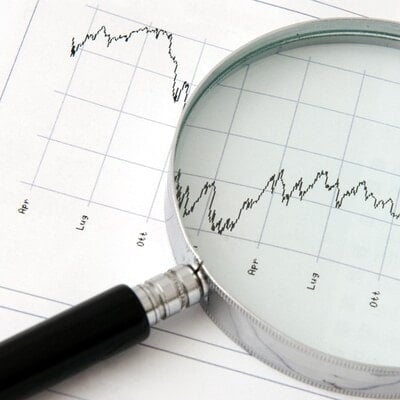 Tech Alert: This largecap auto stock is testing its key DMA after 17 months