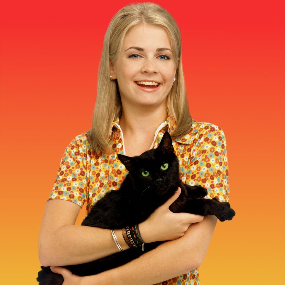  These Sabrina the Teenage Witch Secrets Are Spellbinding 