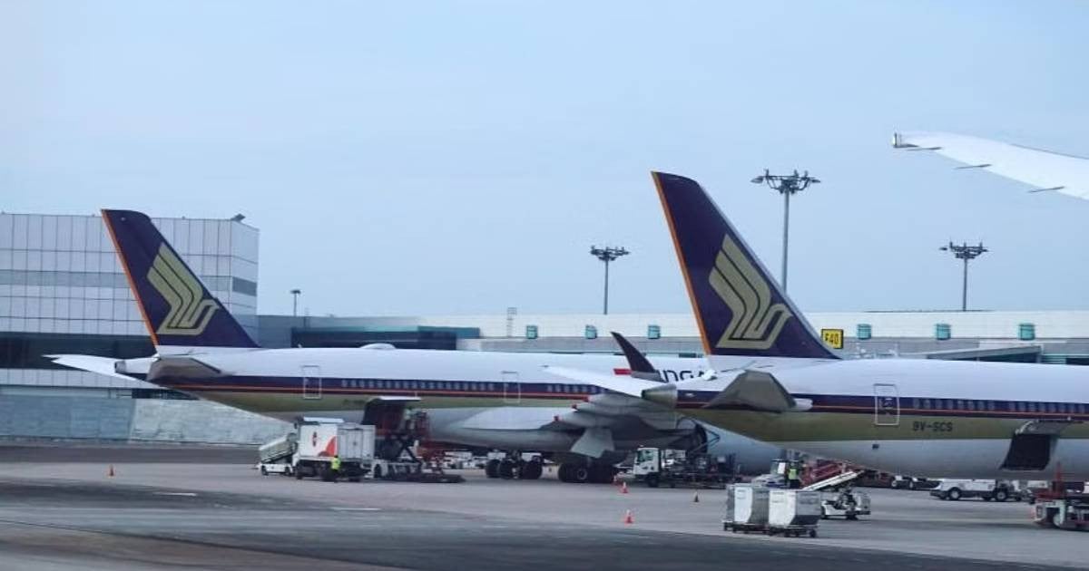 Tokyo-bound SIA flight diverted to Taipei after windshield cracks mid-flight