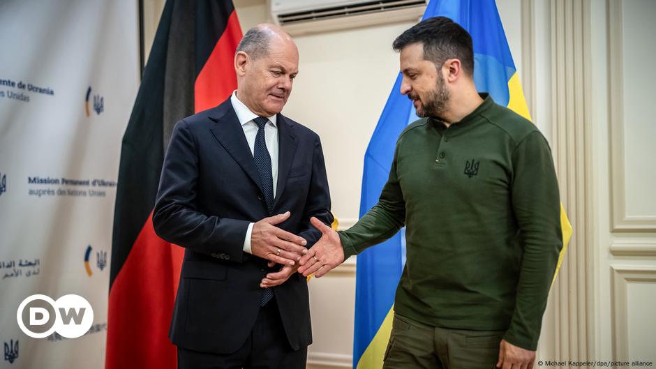 Ukraine war: Zelenskyy wants more weapons from Germany