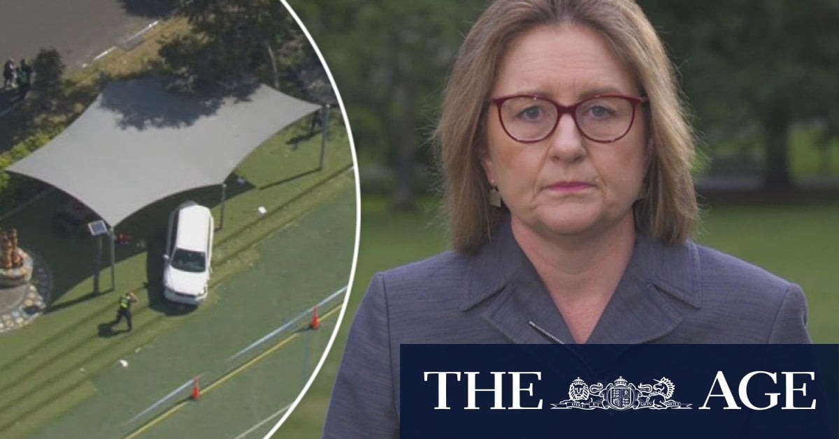 Victorian Premier tells of shock at hearing about deadly school crash