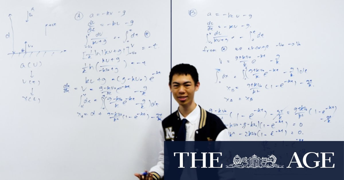 Watch student Bowen Wu solve one of the hardest HSC mathematics questions