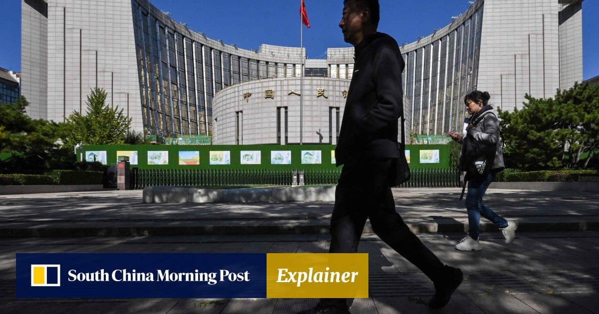 What new moves did China make on the economic stimulus front last week?