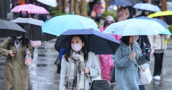 Workplaces, schools to mostly reopen Friday across Taiwan