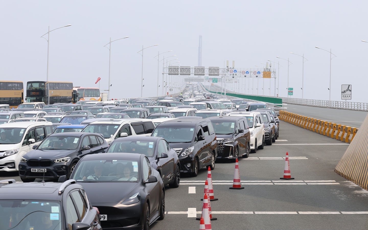 Zhuhai sets a new bridge record