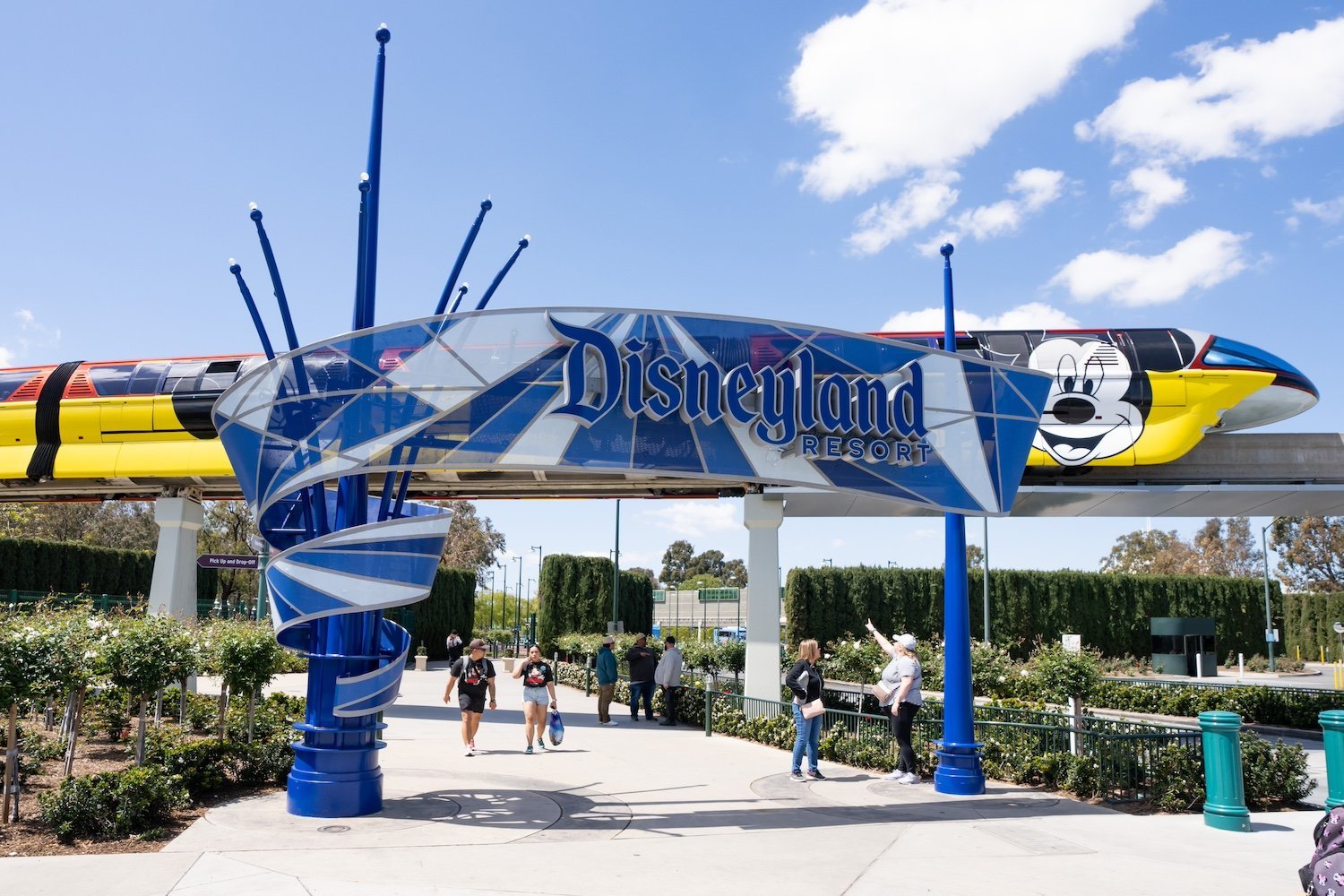 Former Disney Employee Accused of Hacking Menu Software to Change Food Allergy Info