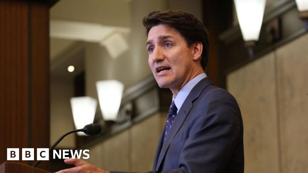 Trudeau announces sharp cuts to Canada's immigration targets