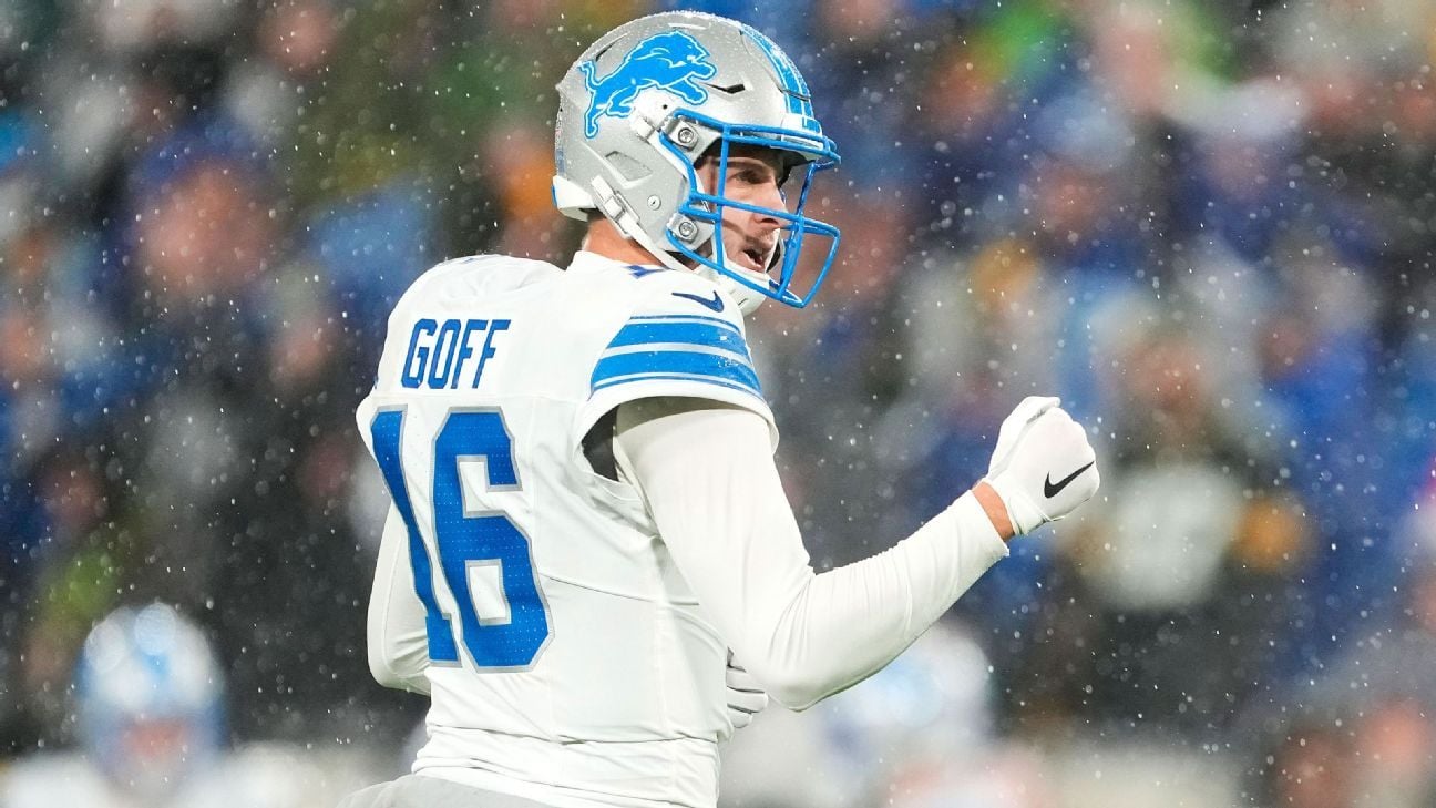 Lions conquer rainy Lambeau: 'We're built to win'