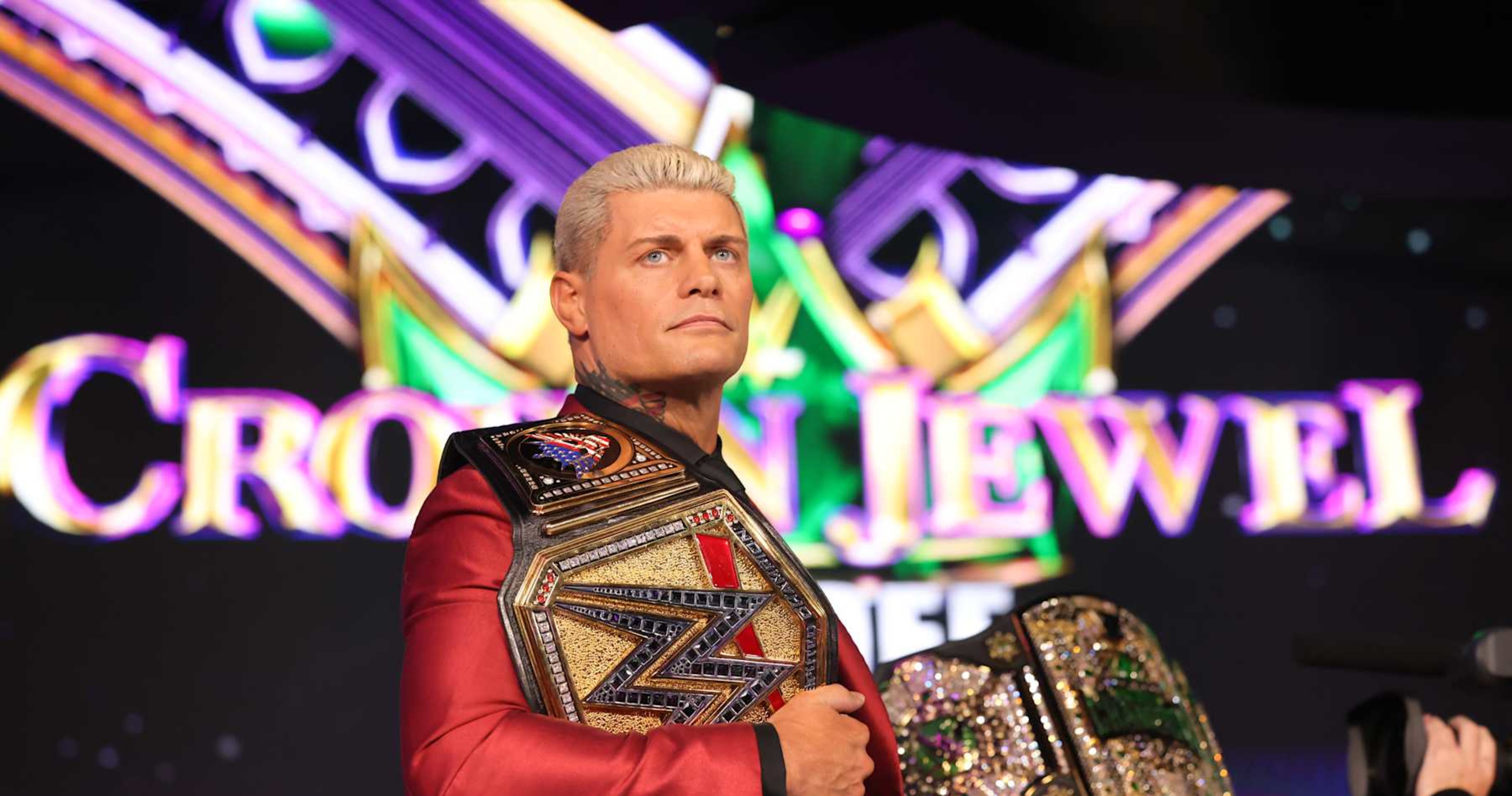 Buy or Sell WWE's Comparison for Cody Rhodes, Becky Lynch Return Update, More Rumors