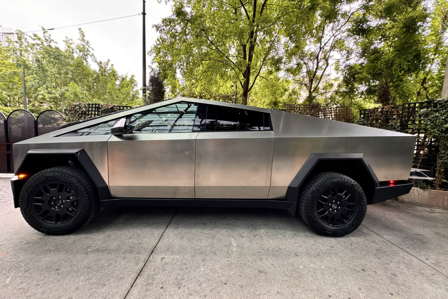 Contre toute attente, le Tesla Cybertruck fait un carton