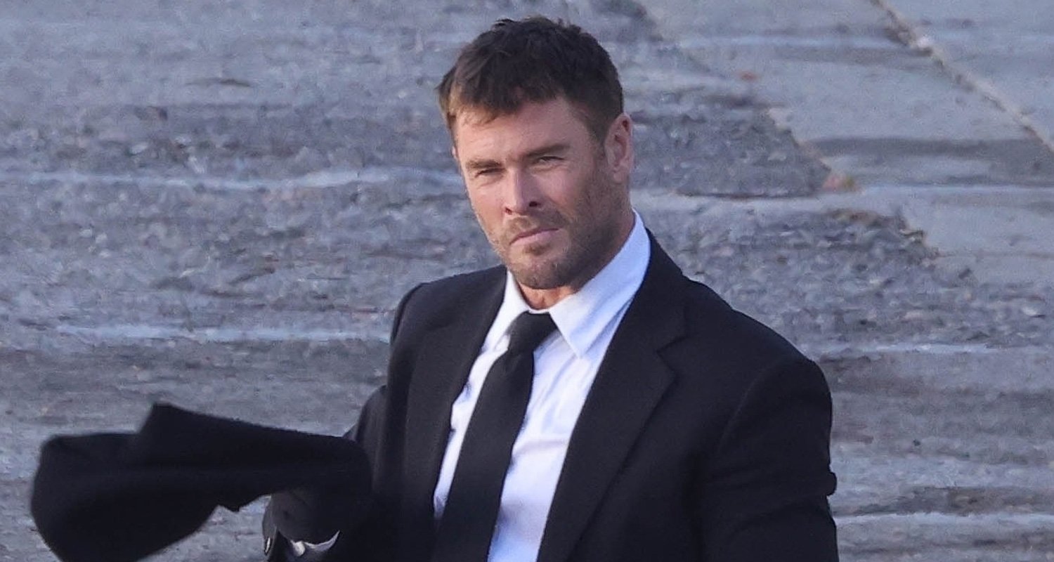 Chris Hemsworth Kicks Off Filming New Movie 'Crime 101' In Los Angeles, Seen Wearing Ski Mask For Robbery Scene