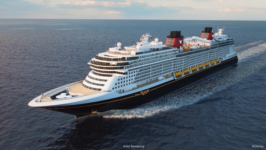 Disney Cruise Rescues Sinking Boat With 4 On Board While Making Its First Voyage