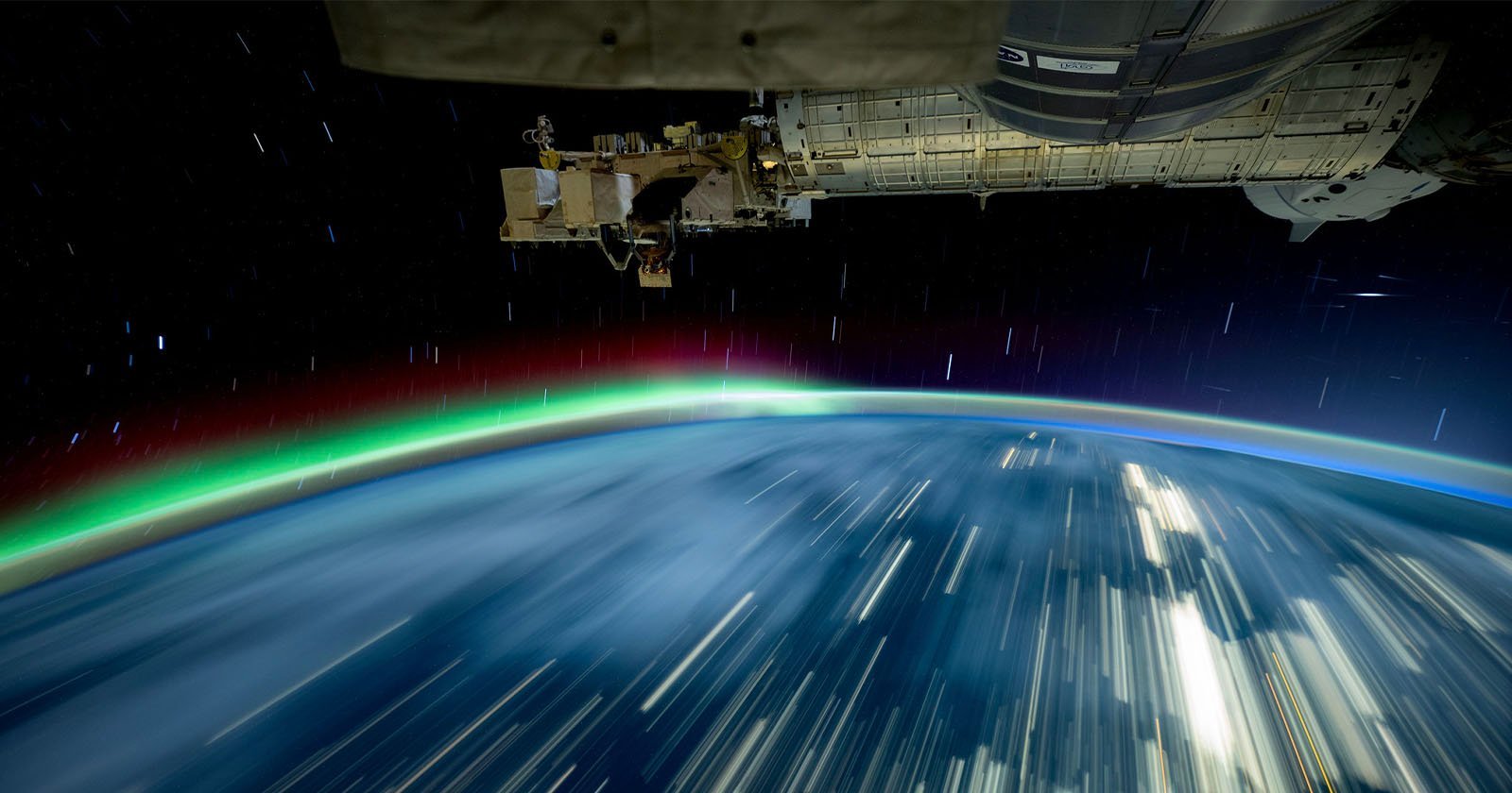 Astronaut Captures North America Whizzing Past and Auroras on the Horizon