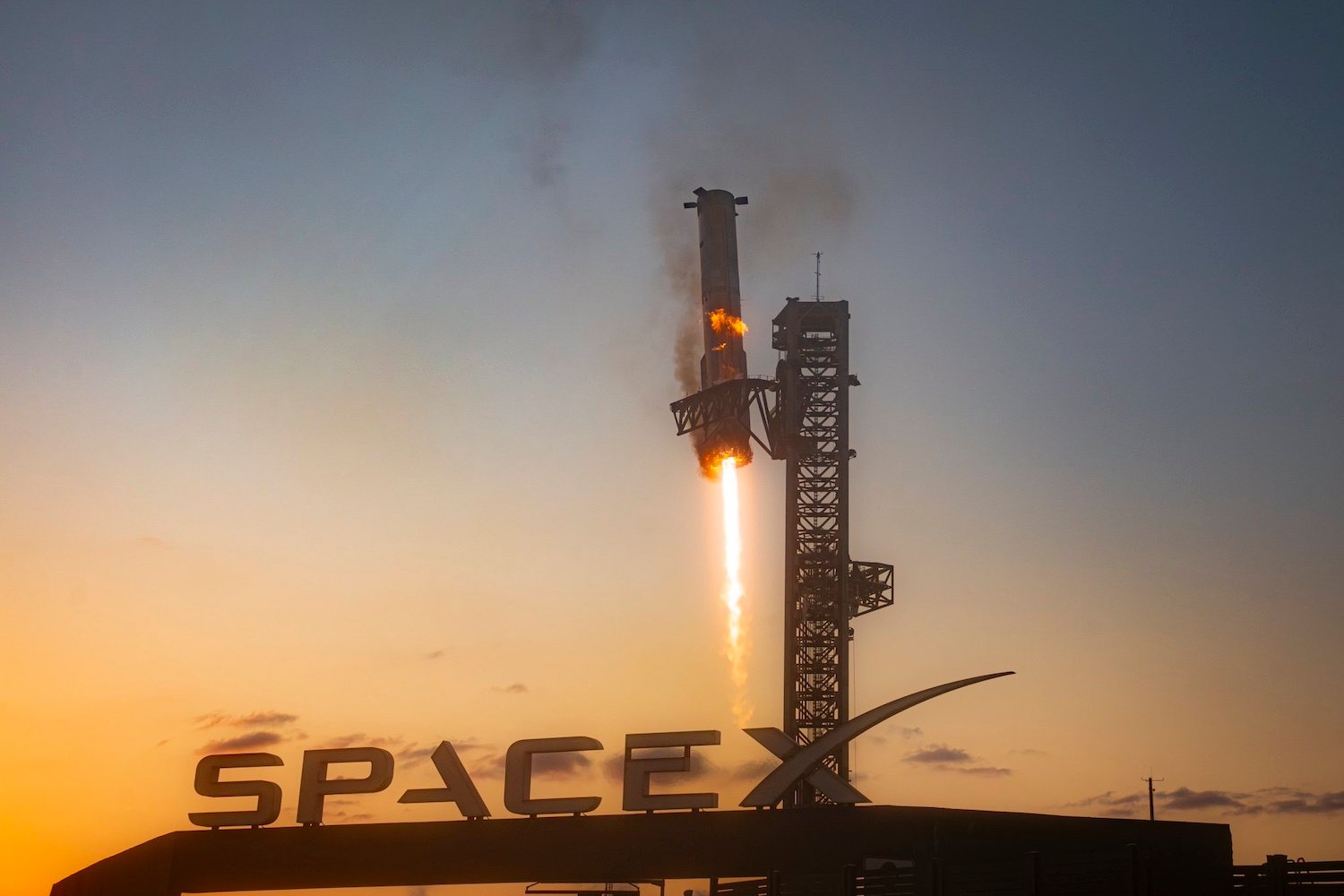 Buckle Up: SpaceX Aims for Rapid-Fire Starship Launches in 2025