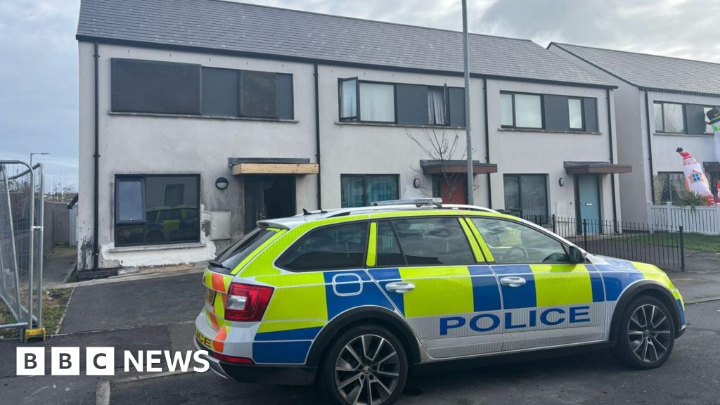 Arson attack possibly linked to loyalist feud