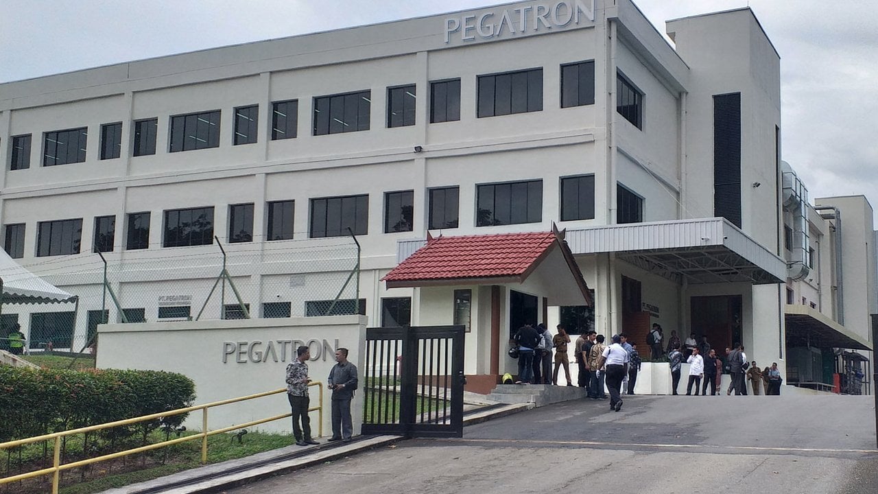 Tata takes control of Pegatron's sole iPhone plant in India