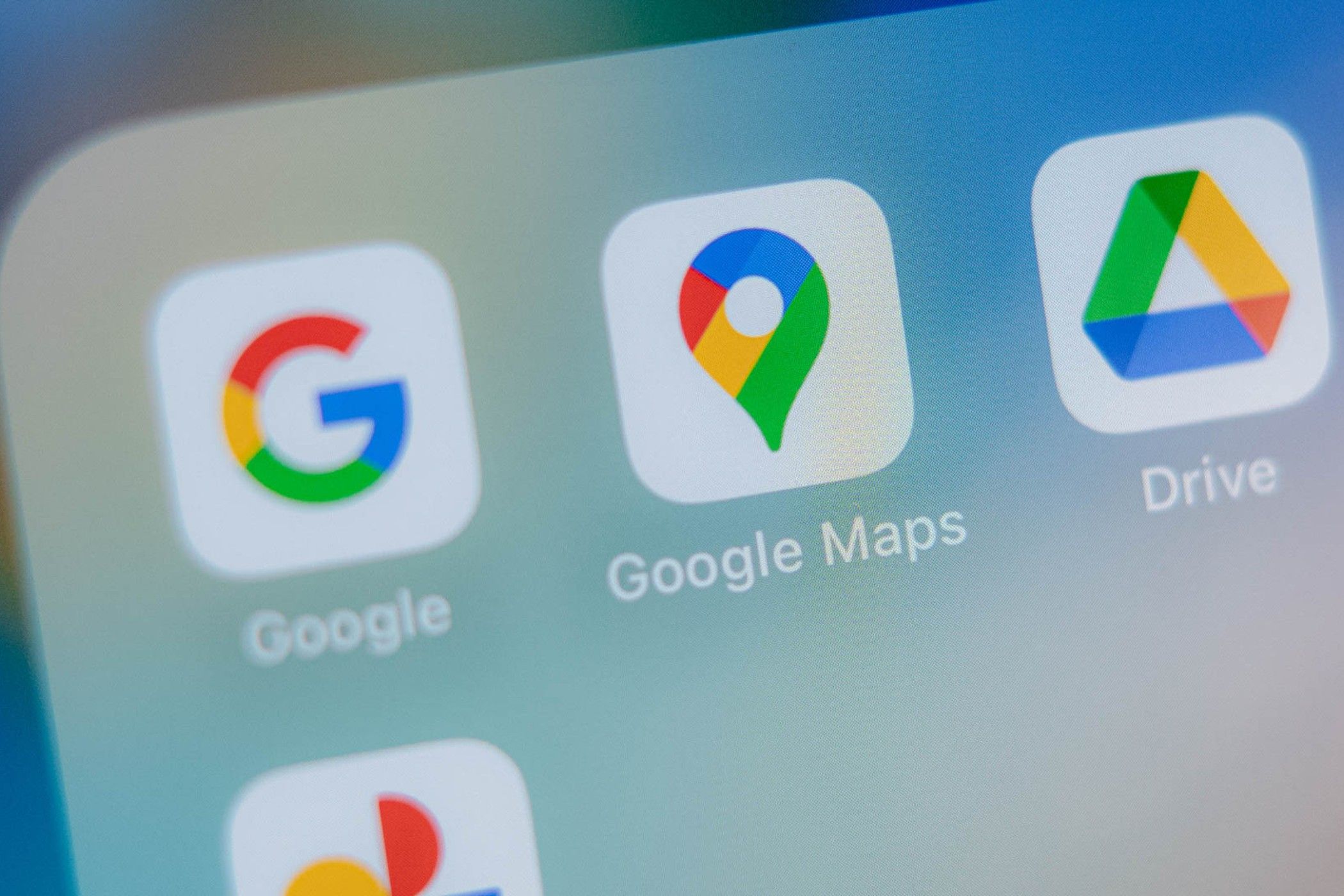 How I Set Up Custom Google Maps Alerts for My Daily Commute