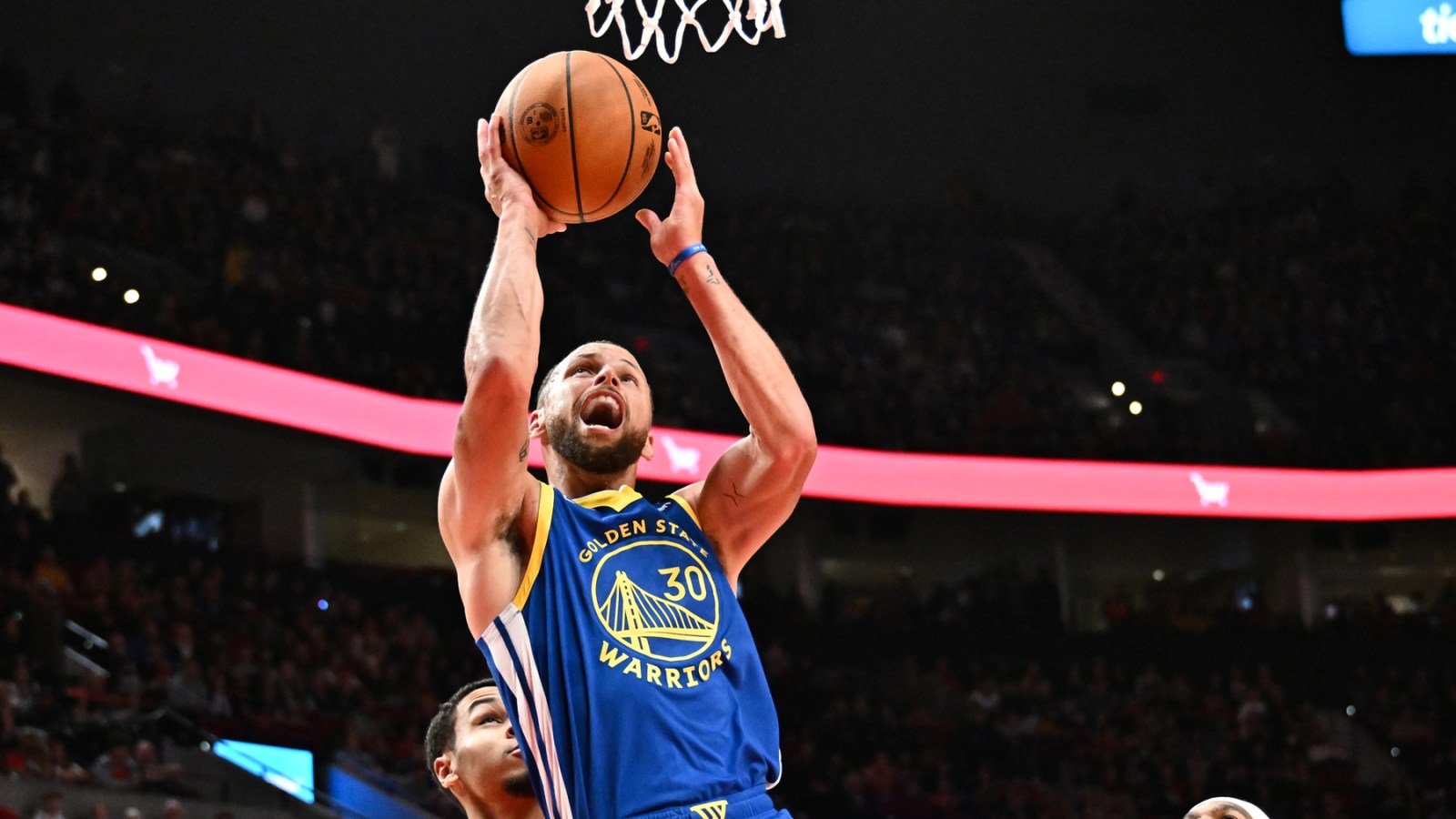 Golden State Warriors vs. New Orleans Pelicans Livestream: How to Watch the NBA Game Online