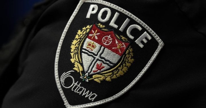 18-year-old charged after more than 300 threats sent to Ontario medical clinic