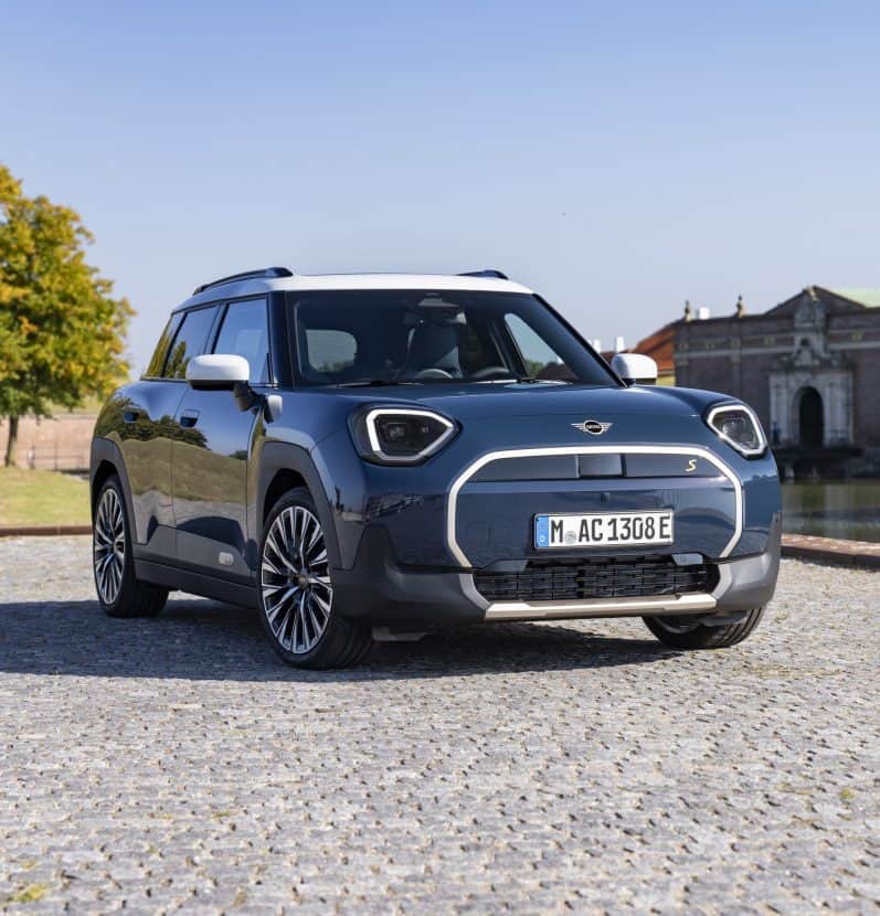 2025 MINI Aceman SE Indigo Sunset Blue Travels To Copenhagen