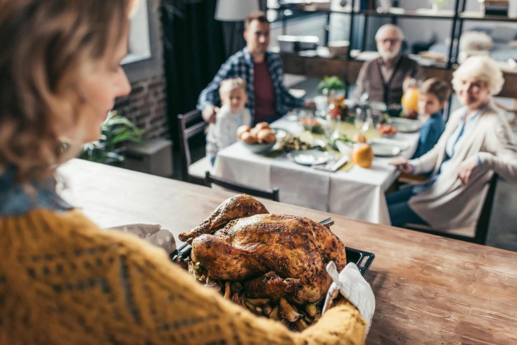 8 Thanksgiving mistakes: Overcooked turkey, too many sides and other common miscues