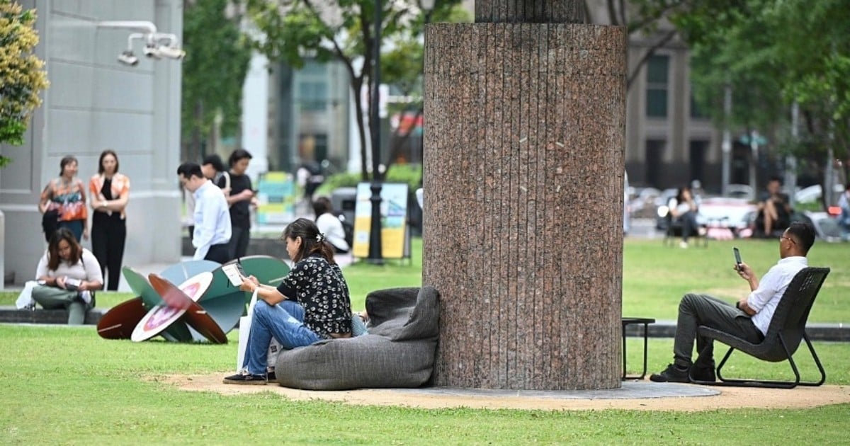 95% of Singapore employers are against 4-day work week: Survey