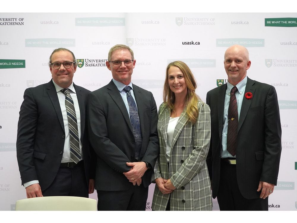 AECL & CNL Academic Partnership Program Expands West Through Agreements with Universities of Regina and Saskatchewan