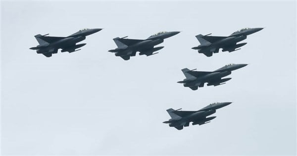 Air Force releases highlights of Tien Lung aerial exercises