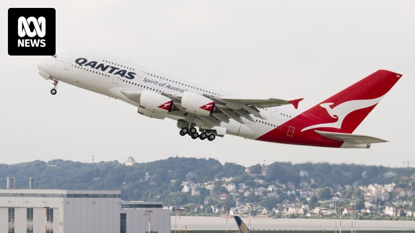 Australian Transport Safety Bureau report lists series of protocol breaches from Qantas over incident involving tool in engine