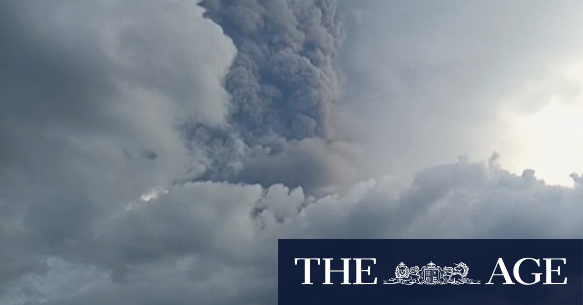 Bali flights grounded as Indonesian volcano unleashes ash clouds