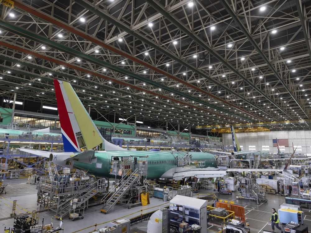 Boeing issues layoff notices to 400-plus workers as it begins drastic cuts