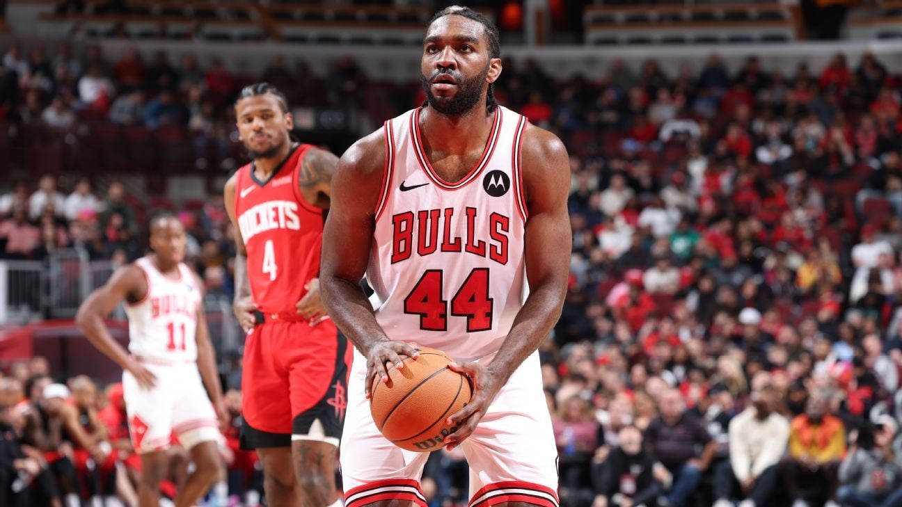 Bulls without Williams, Ball for at least a week