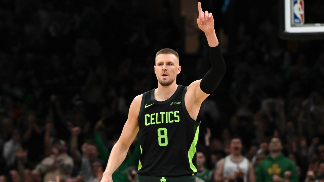 C's celebrate Porzingis' return with dominant win