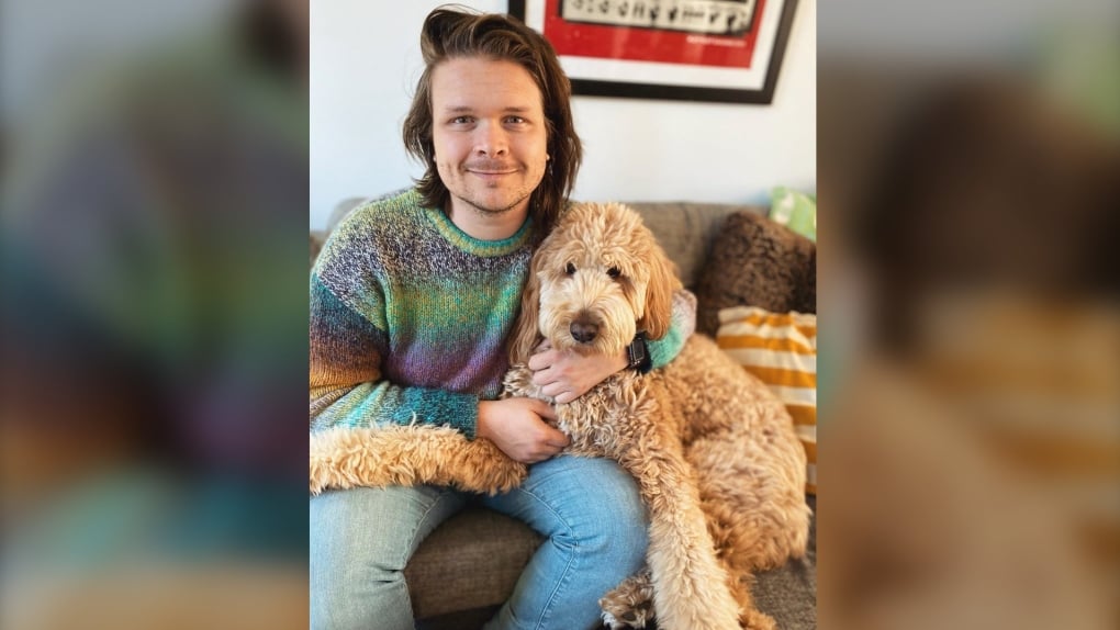 Canada Post strike could delay influencer pup's holiday cards to dozens of fans