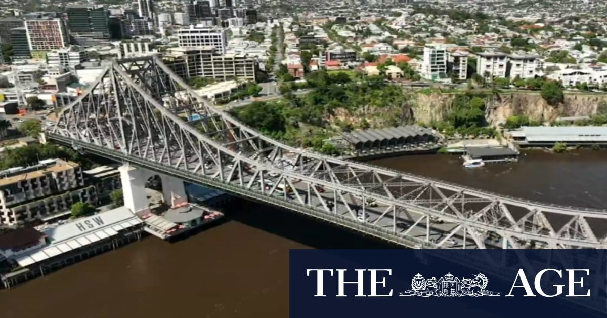 Corrosion on Brisbane's iconic bridge revealed amid funding plea