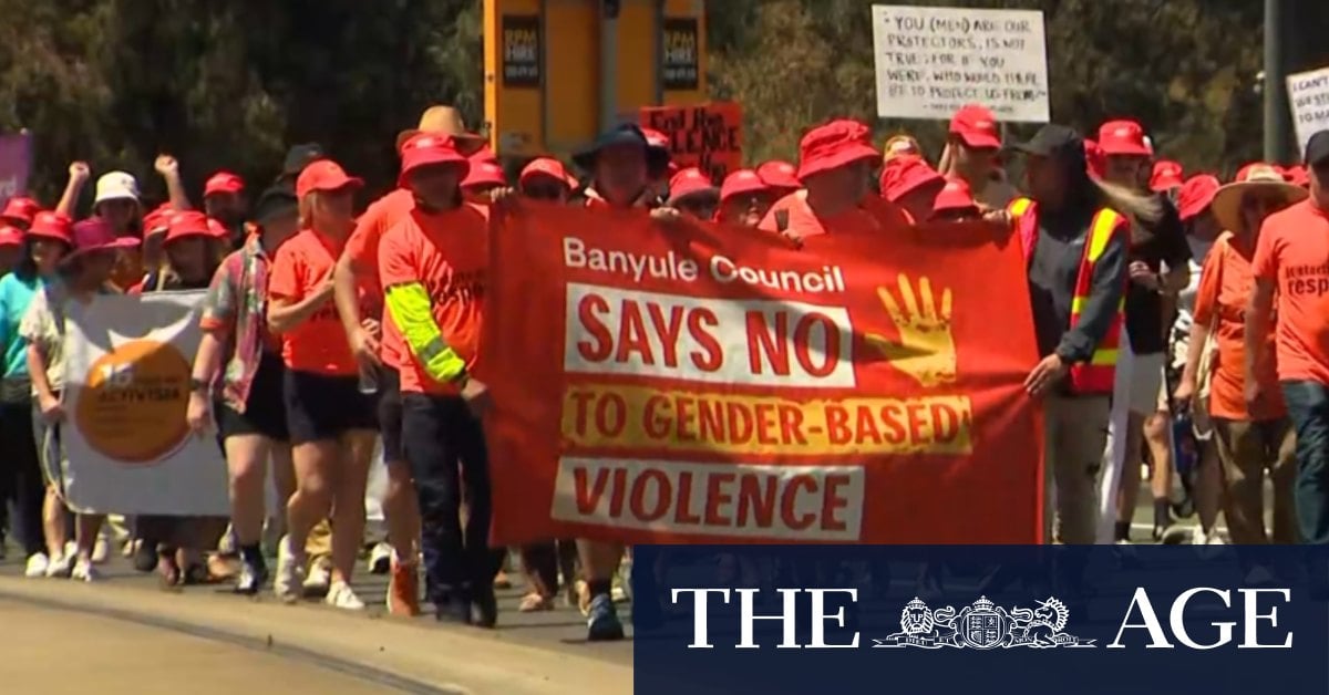 Family shares heartbreak as thousands march against violence in Melbourne 